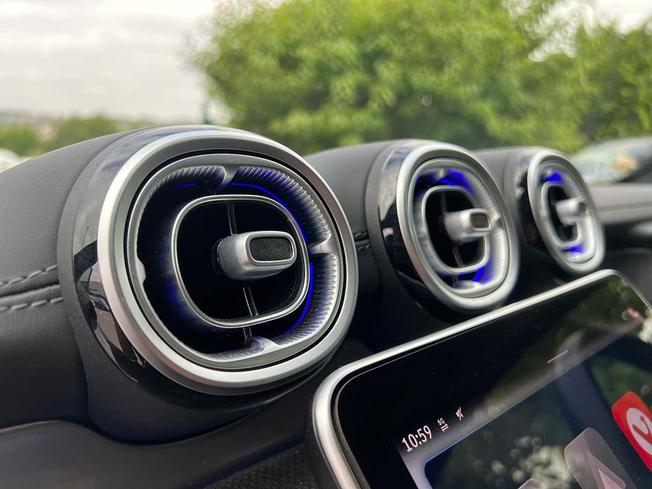 MERCEDES-BENZ Glc Photo 44