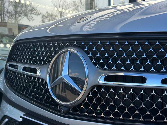 MERCEDES-BENZ Glc Photo 12