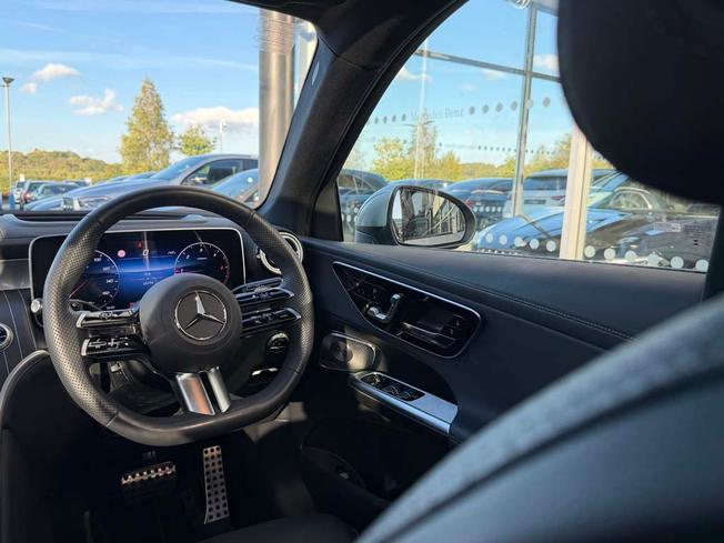 MERCEDES-BENZ Glc Photo 45