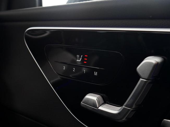 MERCEDES-BENZ Glc Photo 18