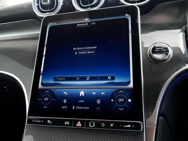 MERCEDES-BENZ Glc Photo 26