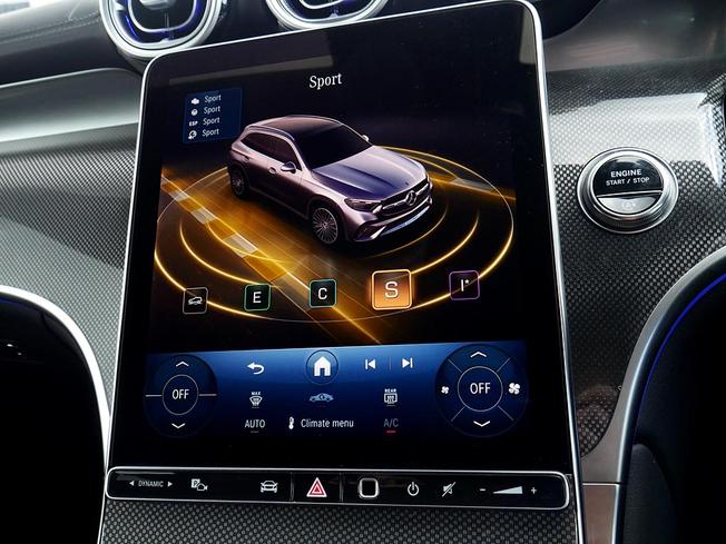 MERCEDES-BENZ Glc Photo 33