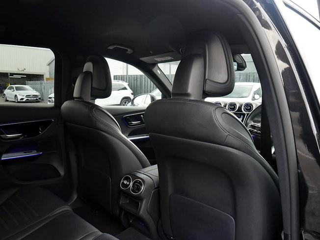 MERCEDES-BENZ Glc Photo 39