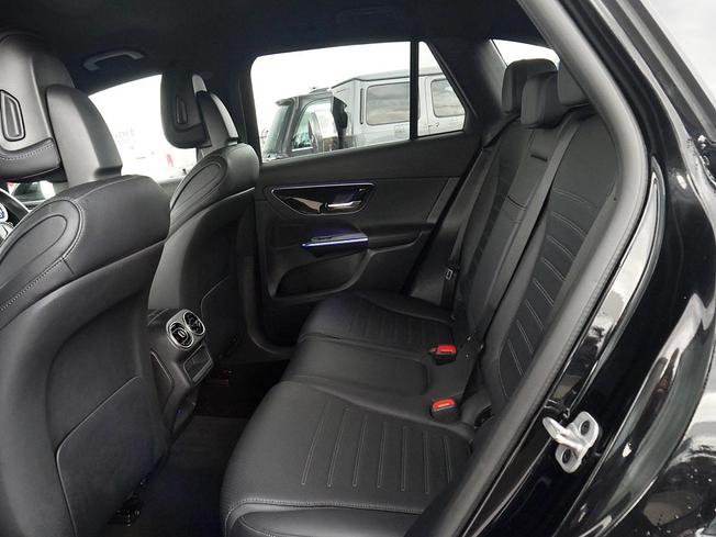 MERCEDES-BENZ Glc Photo 8
