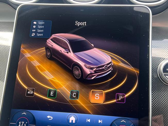 MERCEDES-BENZ Glc Photo 35