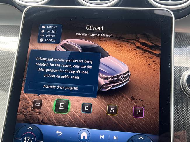MERCEDES-BENZ Glc Photo 36