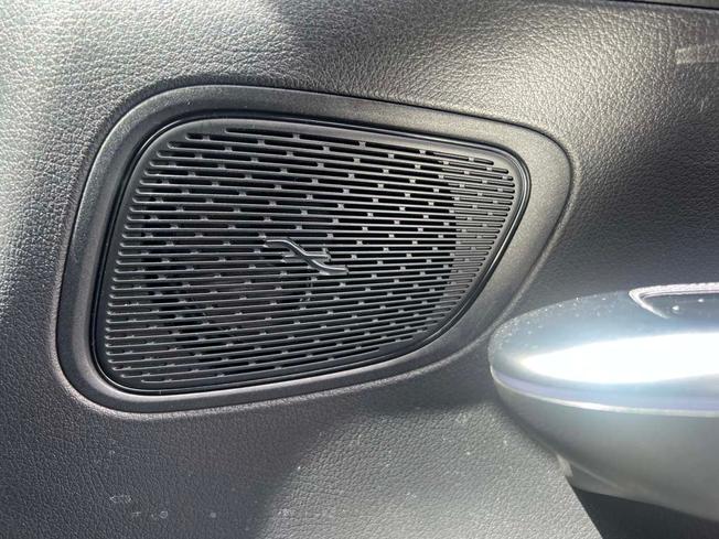 MERCEDES-BENZ Glc Photo 43