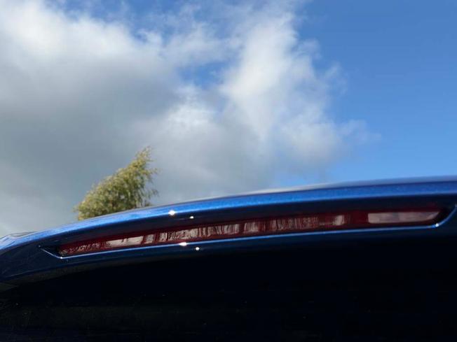MERCEDES-BENZ Glc Photo 18