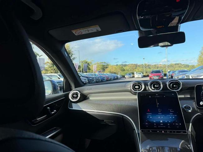 MERCEDES-BENZ Glc Photo 46