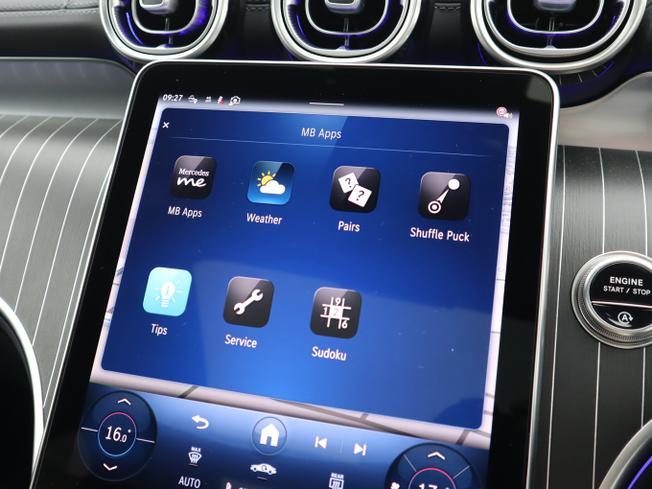 MERCEDES-BENZ GLC Photo 34
