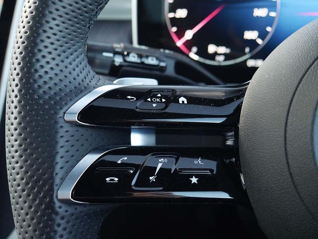 MERCEDES-BENZ Glc Photo 14