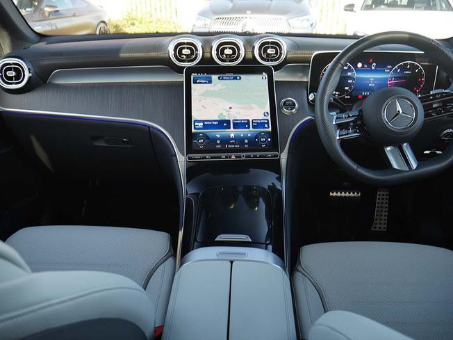 MERCEDES-BENZ Glc Photo 21