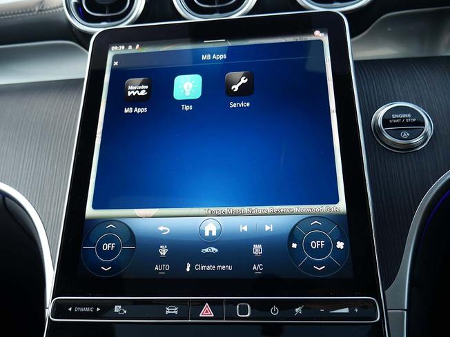 MERCEDES-BENZ Glc Photo 23