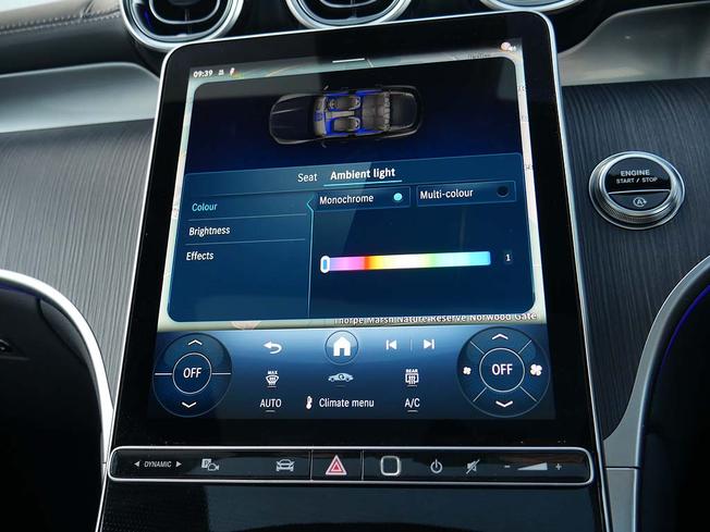 MERCEDES-BENZ Glc Photo 25