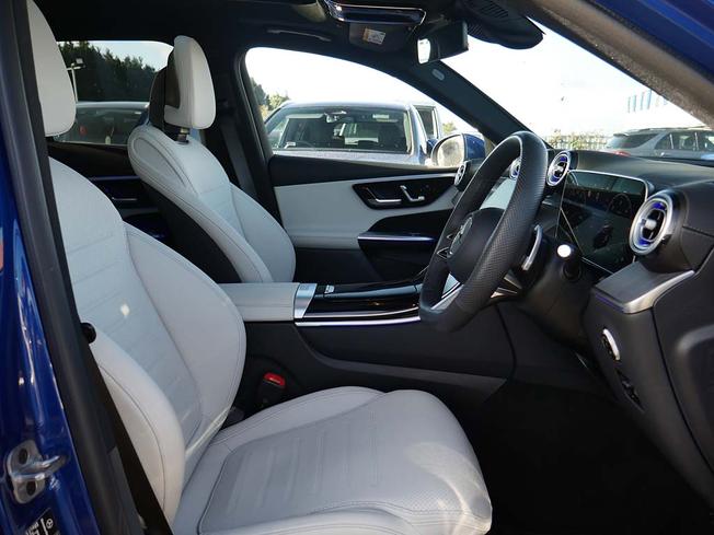 MERCEDES-BENZ Glc Photo 32