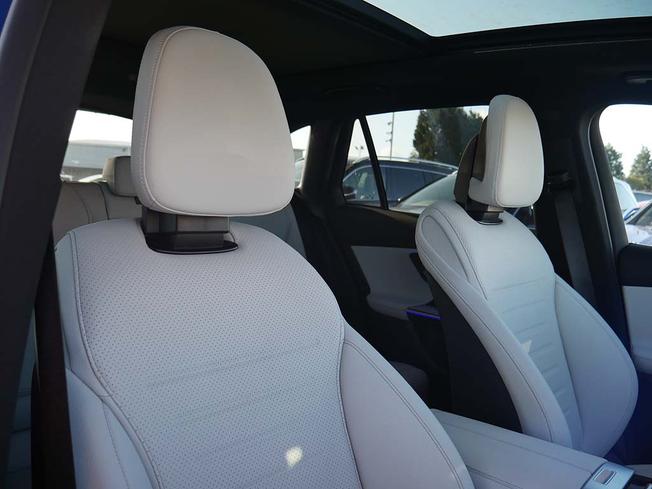 MERCEDES-BENZ Glc Photo 33