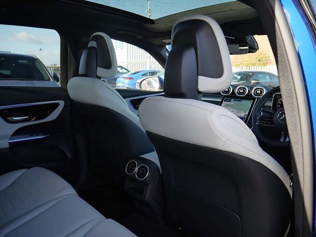 MERCEDES-BENZ Glc Photo 36