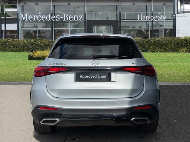 MERCEDES-BENZ Glc Photo 11