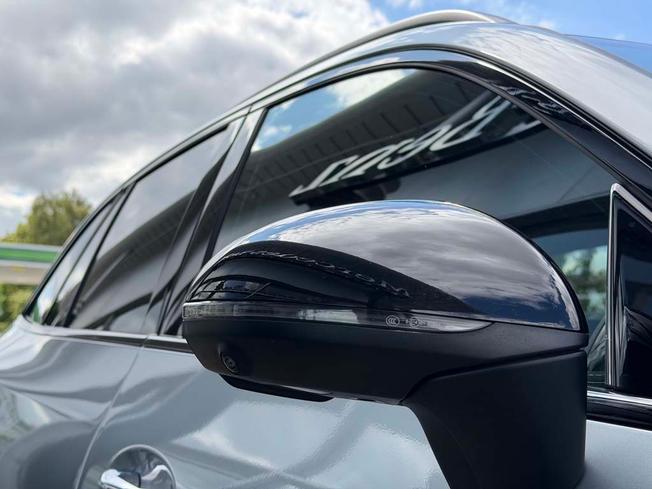 MERCEDES-BENZ Glc Photo 15