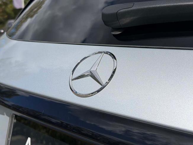 MERCEDES-BENZ Glc Photo 22