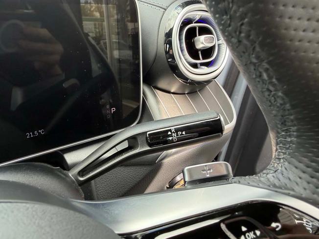 MERCEDES-BENZ Glc Photo 33