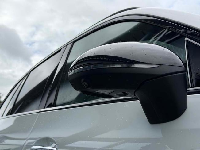 MERCEDES-BENZ Glc Photo 15