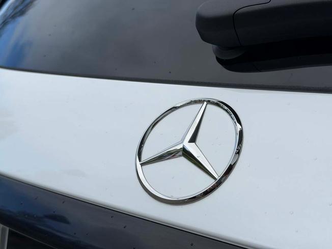 MERCEDES-BENZ Glc Photo 22