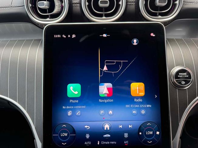 MERCEDES-BENZ Glc Photo 34