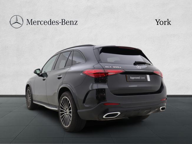 MERCEDES-BENZ Glc Photo 2