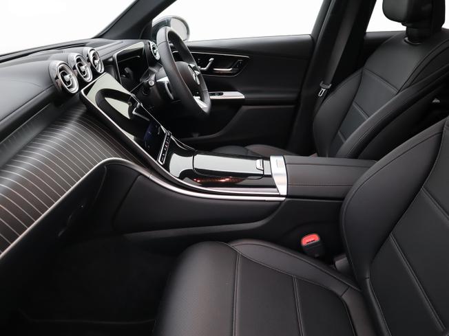 MERCEDES-BENZ Glc Photo 21