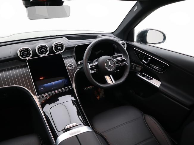 MERCEDES-BENZ Glc Photo 23