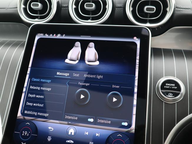 MERCEDES-BENZ Glc Photo 35