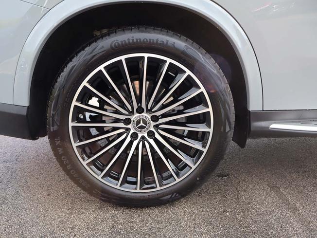 MERCEDES-BENZ Glc Photo 13