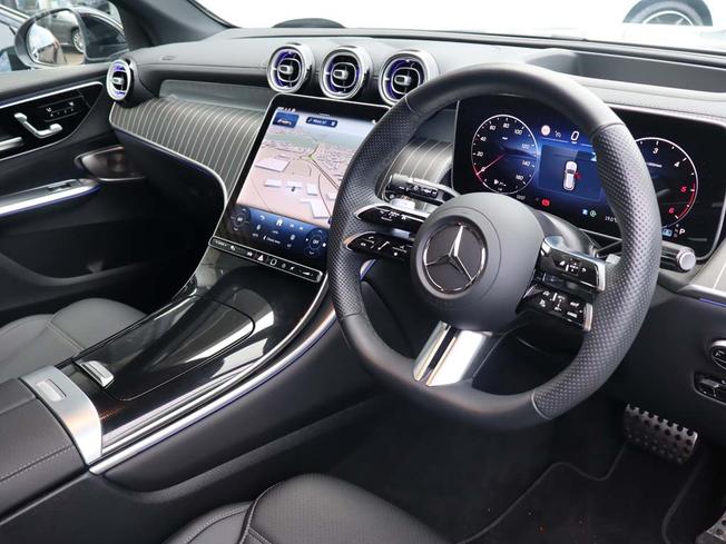 MERCEDES-BENZ Glc Photo 18