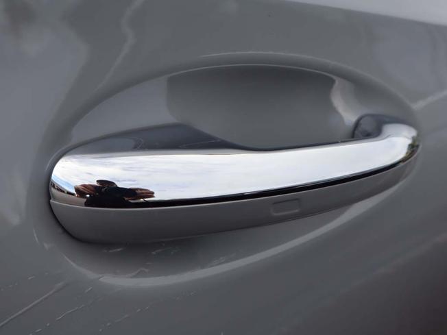 MERCEDES-BENZ Glc Photo 23