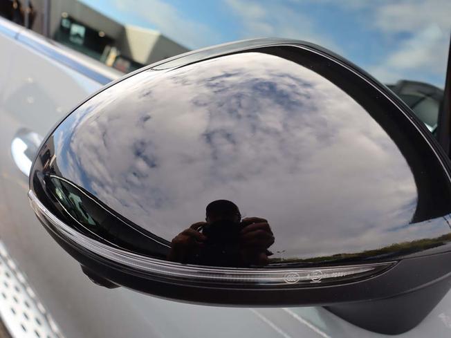 MERCEDES-BENZ Glc Photo 24