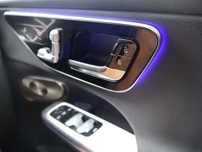 MERCEDES-BENZ Glc Photo 28