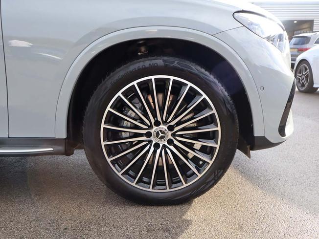 MERCEDES-BENZ Glc Photo 6