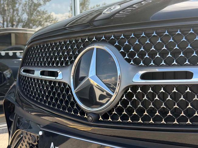 MERCEDES-BENZ Glc Photo 13