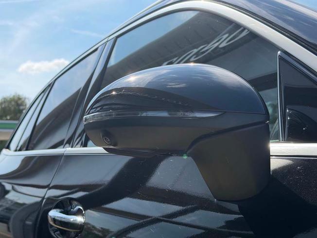 MERCEDES-BENZ Glc Photo 14