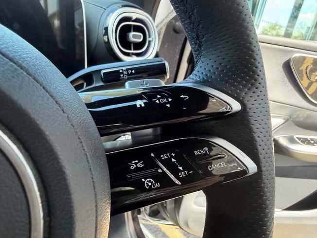 MERCEDES-BENZ Glc Photo 29