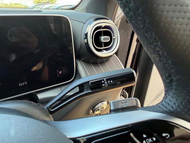 MERCEDES-BENZ Glc Photo 30
