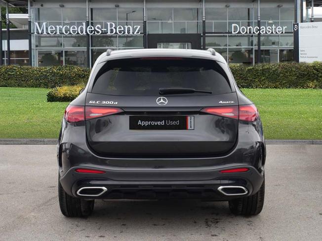 MERCEDES-BENZ Glc Photo 11