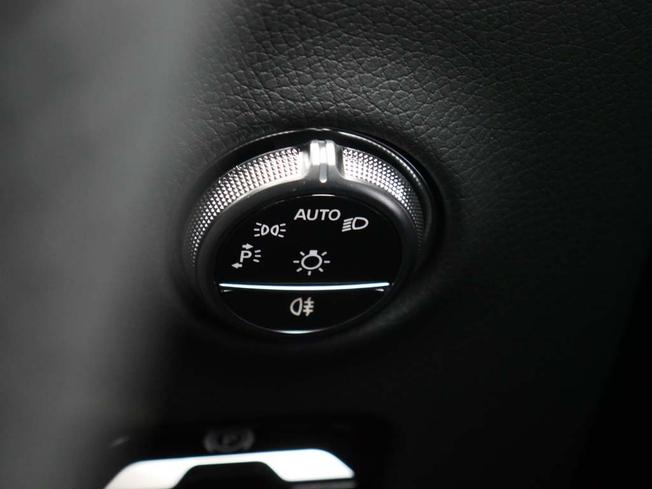 MERCEDES-BENZ Glc Photo 15