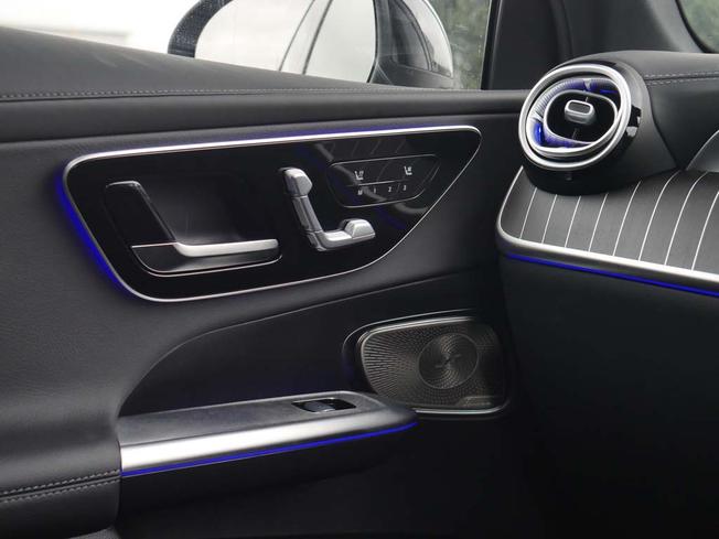 MERCEDES-BENZ Glc Photo 46