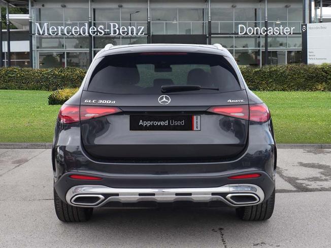 MERCEDES-BENZ Glc Photo 11