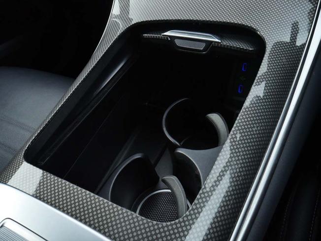 MERCEDES-BENZ Glc Photo 20