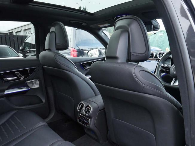 MERCEDES-BENZ Glc Photo 40