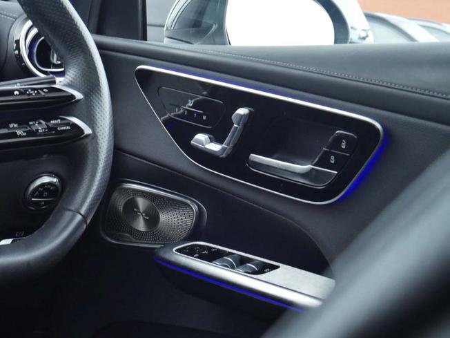 MERCEDES-BENZ Glc Photo 46