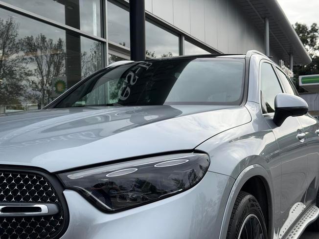Mercedes-Benz GLC Photo 11